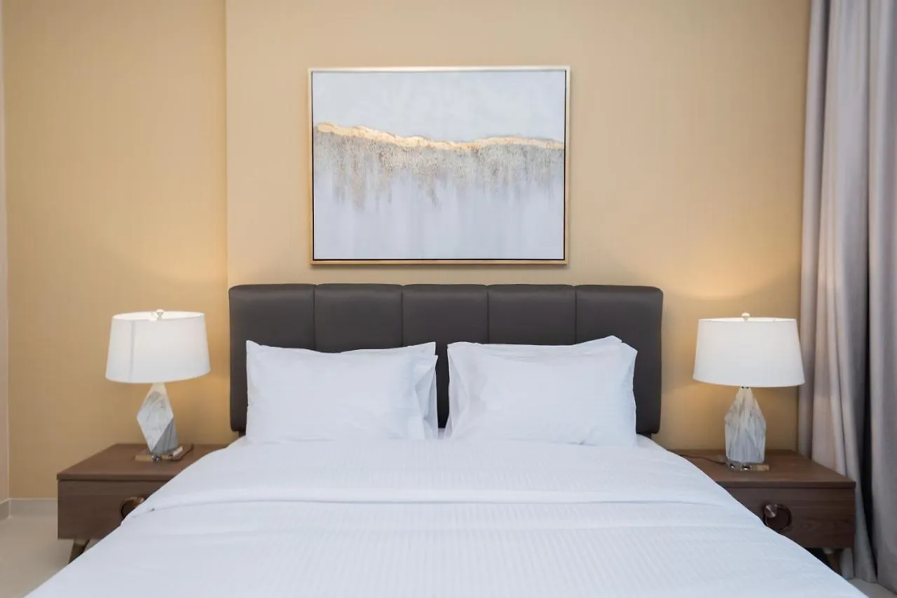 شقة Kasco Homes Waves Tower Business Bay دبي